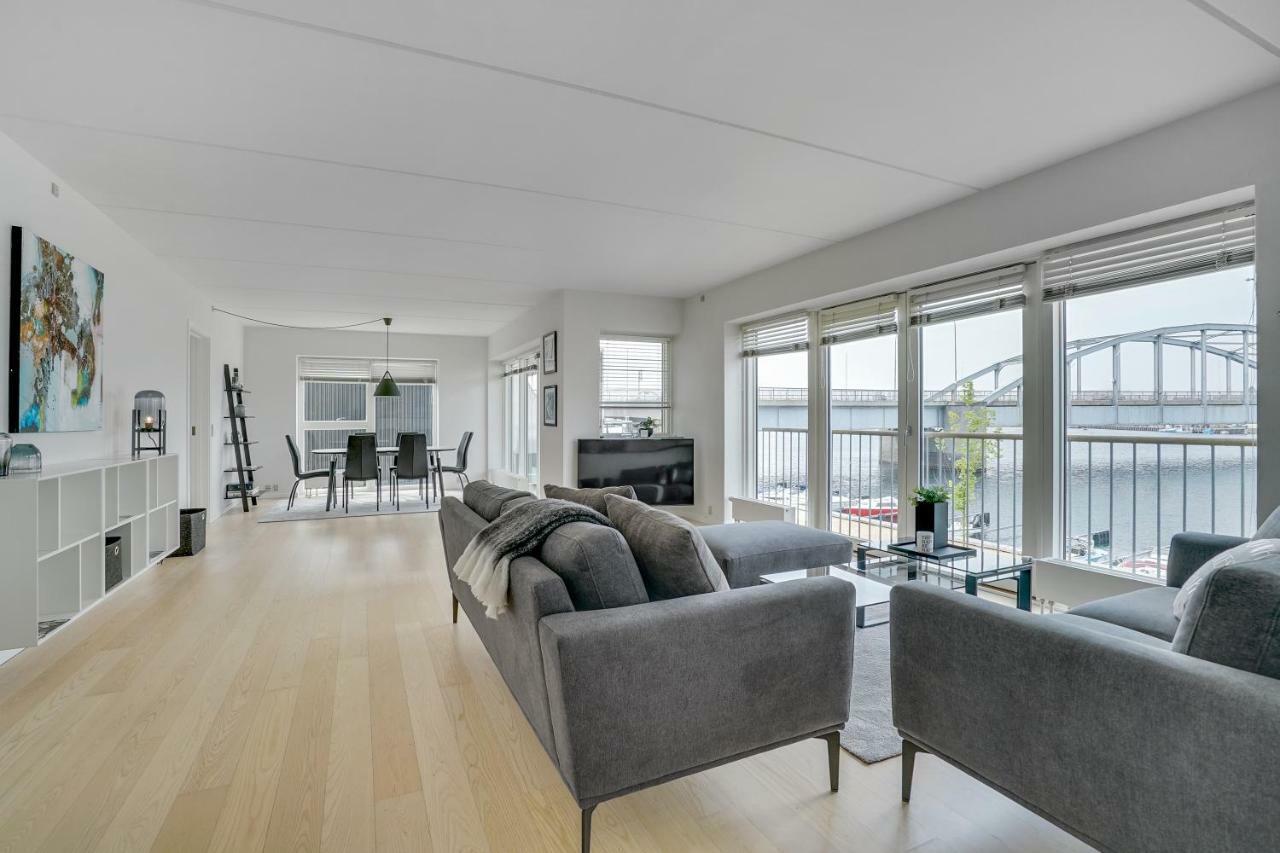 Luxury City Center Harbour Apartment 2 Bedroom Сённерборг Экстерьер фото
