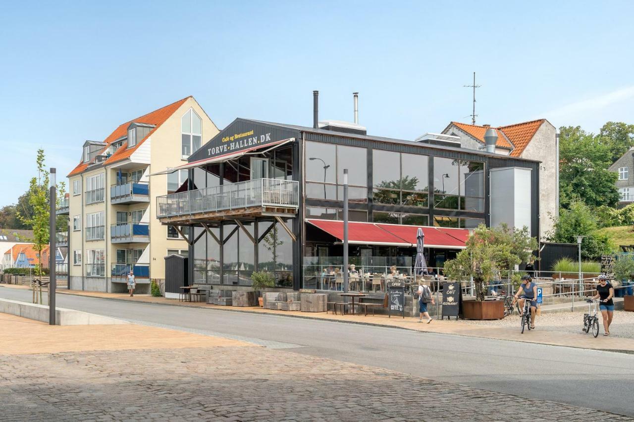 Luxury City Center Harbour Apartment 2 Bedroom Сённерборг Экстерьер фото